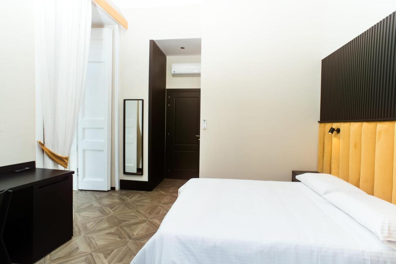 Fida Rooms ナポリ エクステリア 写真
