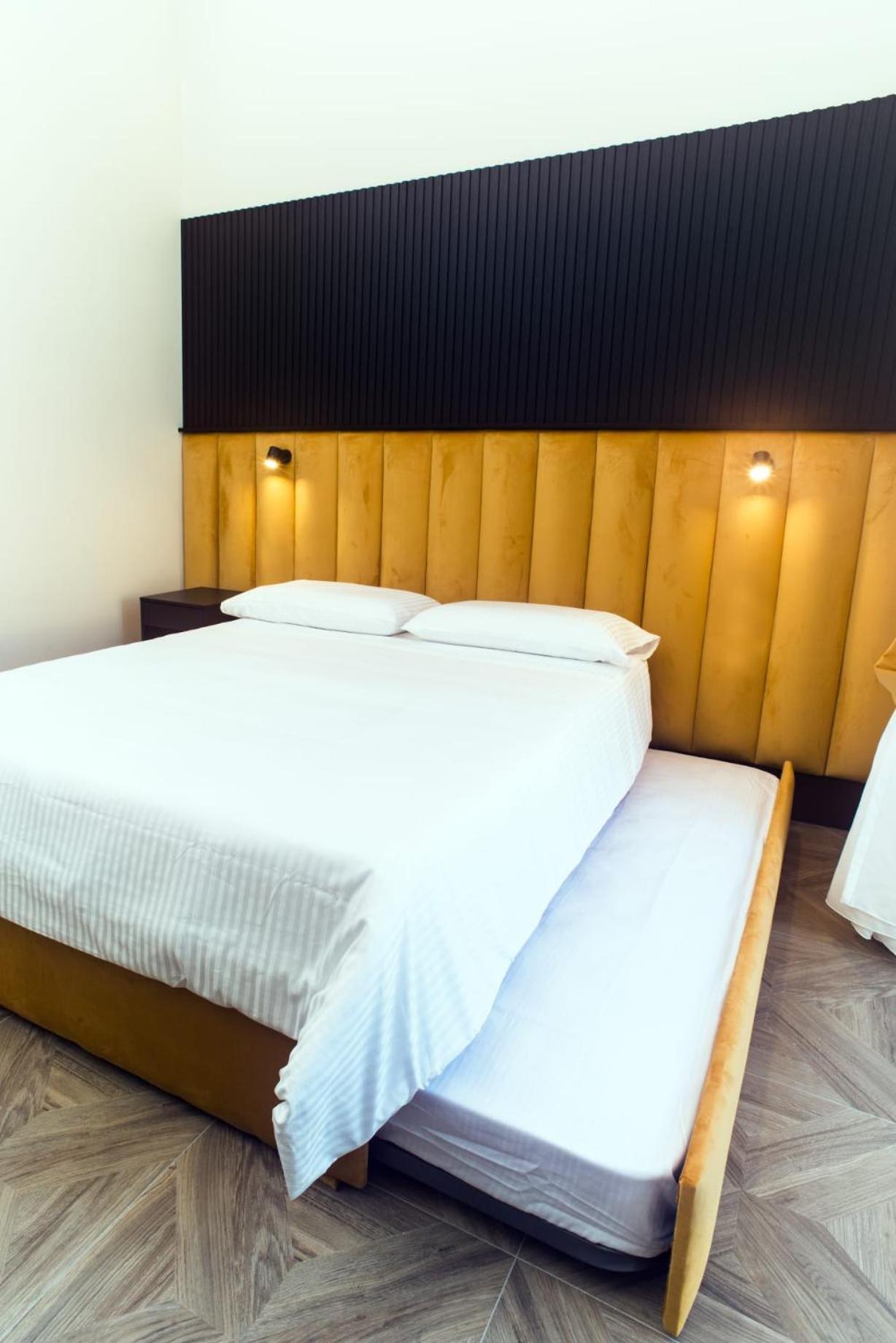 Fida Rooms ナポリ エクステリア 写真